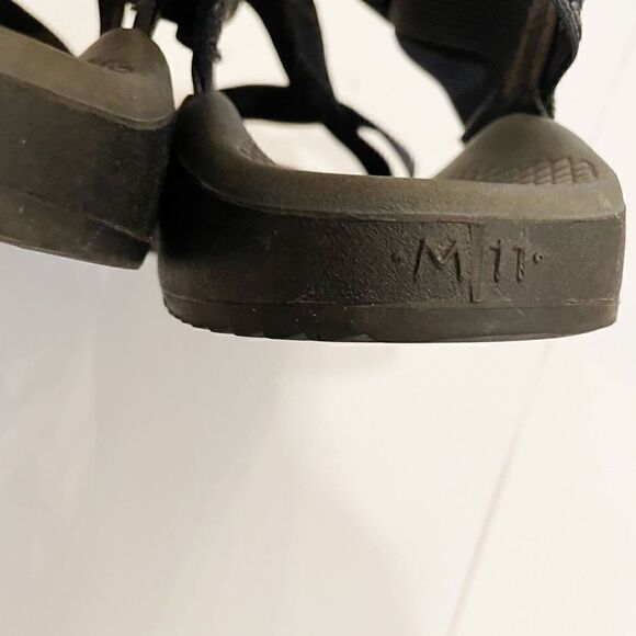 Chaco Mens Sandals Size 11 Water Shoe Adjustable Blue - Picture 7 of 8